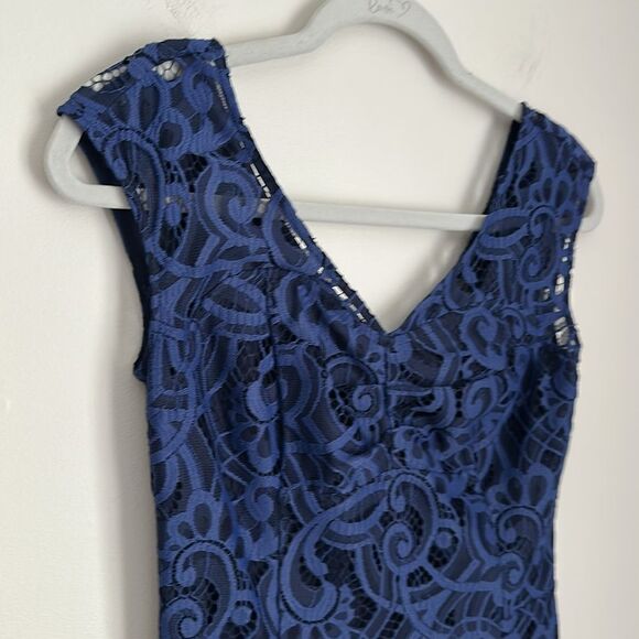 Lilly Pulitzer Rosaline Dress in Bright Navy About Face Lace Size 0 - Picture 5 of 12